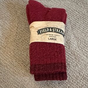 NWT Field & Stream Men's Deep Red Casual Socks